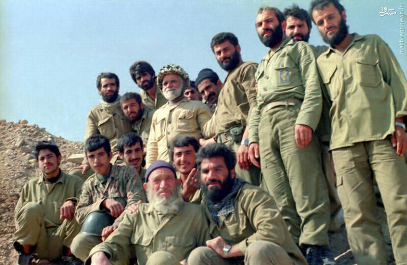 شهید حسین همدانی در جبهه